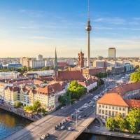 Suchbilder Spiel mit 10 Unterschieden in den Bildern