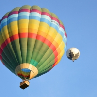 Schiebepuzzle mit 16 Schiebeteilen.